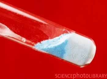 Hydrating copper sulphate