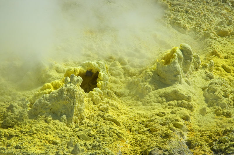 Image:Sulpherous Fumeroles.jpg