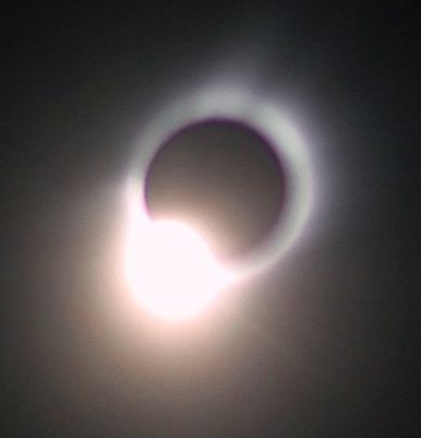 File:Diamond ring at solar eclipse in turkey.jpg