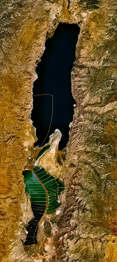 http://upload.wikimedia.org/wikipedia/commons/b/b1/Dead_Sea_1920px.jpg