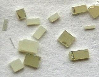 File:TiO2crystals.JPG