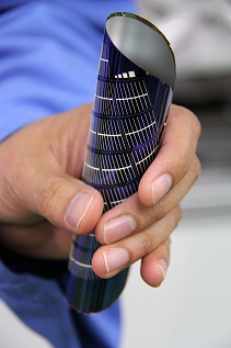 http://wordlesstech.com/wp-content/uploads/2012/03/Cost-effective-thinner-Solar-Cell-1.jpg